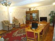 Satılır 4 otaqlı 120 m2 köhnə tikili 8 mkr