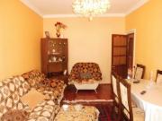 Satılır 3 otaqlı 66 m2 köhnə tikili İnşaatçılar m.