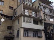 Satılır 2 otaqlı 45 m2 köhnə tikili Elmlər Akademiyası m.