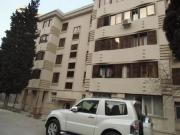 Satılır 1 otaqlı 32 m2 köhnə tikili Elmlər Akademiyası m.