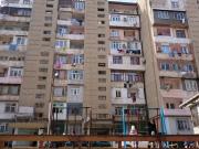 Satılır 1 otaqlı 27 m2 köhnə tikili İnşaatçılar m.