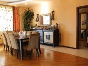 İcarəyə verilir 5 otaqlı 250 m2 köhnə tikili Nizami m.