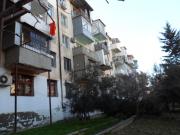 Satılır 3 otaqlı 85 m2 köhnə tikili Elmlər Akademiyası m.