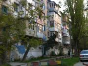 Satılır 2 otaqlı 47 m2 köhnə tikili 2 mkr