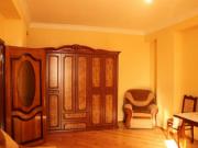 Satılır 2 otaqlı 60 m2 yeni tikili İnşaatçılar m.