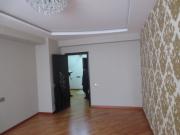 Satılır 2 otaqlı 61 m2 yeni tikili İnşaatçılar m.