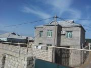 Satılır 5 otaqlı 220 m2 bağ evi Binə