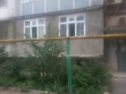 Satılır 4 otaqlı 90 m2 köhnə tikili 8 km