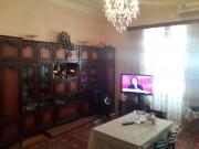 Satılır 1 otaqlı 40 m2 köhnə tikili Sahil m.