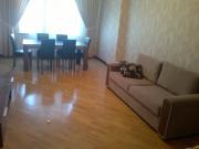 İcarəyə verilir 3 otaqlı 145 m2 yeni tikili Əhmədli