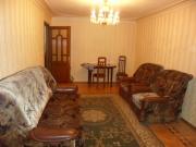 Satılır 3 otaqlı 70 m2 köhnə tikili Elmlər Akademiyası m.