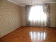 Satılır 3 otaqlı 105 m2 yeni tikili İnşaatçılar m.