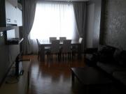 İcarəyə verilir 3 otaqlı 145 m2 yeni tikili Əhmədli