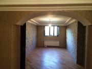 Satılır 4 otaqlı 105 m2 köhnə tikili Elmlər Akademiyası m.