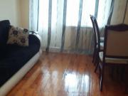 İcarəyə verilir 2 otaqlı 40 m2 köhnə tikili İnşaatçılar m.