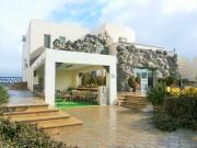 Satılır 7 otaqlı 800 m2 həyət evi Koroğlu m.