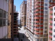 Satılır 3 otaqlı 115 m2 yeni tikili İnşaatçılar m.