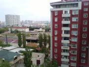 Satılır 3 otaqlı 160 m2 köhnə tikili Elmlər Akademiyası m.