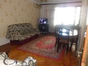 Satılır 3 otaqlı 60 m2 köhnə tikili Elmlər Akademiyası m.