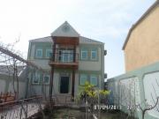 İcarəyə verilir 6 otaqlı 400 m2 həyət evi Novxanı