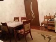 Satılır 3 otaqlı 80 m2 köhnə tikili Elmlər Akademiyası m.