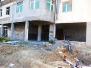 Satılır 1 otaqlı 500 m2 obyekt İnşaatçılar m.