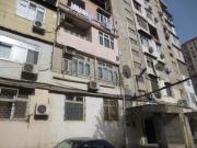 Satılır 2 otaqlı 50 m2 köhnə tikili İnşaatçılar m.