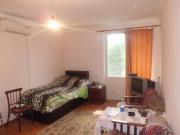 Satılır 1 otaqlı 35 m2 köhnə tikili İnşaatçılar m.