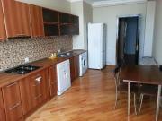 İcarəyə verilir 2 otaqlı 100 m2 yeni tikili İnşaatçılar m.