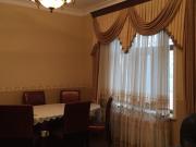 İcarəyə verilir 5 otaqlı 125 m2 köhnə tikili Elmlər Akademiyası m.