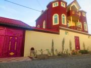 Satılır 4 otaqlı 250 m2 bağ evi Qaraçuxur