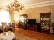 İcarəyə verilir 4 otaqlı 148 m2 yeni tikili Gənclik m.