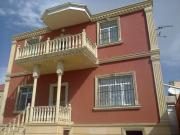 Satılır 4 otaqlı 240 m2 həyət evi Badamdar