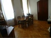 İcarəyə verilir 1 otaqlı 45 m2 köhnə tikili Sahil m.