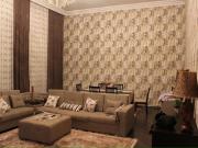 İcarəyə verilir 4 otaqlı 200 m2 köhnə tikili Sahil m.