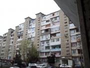 Satılır 2 otaqlı 65 m2 köhnə tikili İnşaatçılar m.