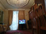 Satılır 2 otaqlı 45 m2 köhnə tikili İnşaatçılar m.