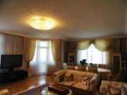 İcarəyə verilir 3 otaqlı 135 m2 yeni tikili İnşaatçılar m.