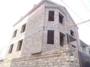 Satılır 10 otaqlı 484 m2 həyət evi Bakıxanov