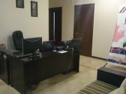 İcarəyə verilir 3 otaqlı 142 m2 obyekt Nizami m.