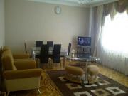 İcarəyə verilir 3 otaqlı 124 m2 yeni tikili İnşaatçılar m.