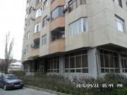 Satılır 1 otaqlı 62 m2 yeni tikili Elmlər Akademiyası m.