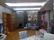 Satılır 4 otaqlı 200 m2 yeni tikili Nizami m.