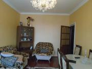 Satılır 3 otaqlı 80 m2 köhnə tikili İnşaatçılar m.