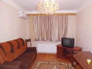 İcarəyə verilir 3 otaqlı 70 m2 köhnə tikili 8 km