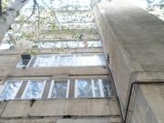 Satılır 9 otaqlı 220 m2 köhnə tikili Elmlər Akademiyası m.