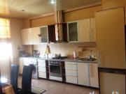 Satılır 3 otaqlı 135 m2 yeni tikili 4 mkr