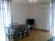 İcarəyə verilir 3 otaqlı 128 m2 yeni tikili Montin