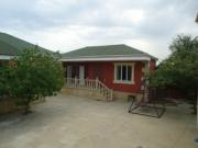 Satılır 4 otaqlı 240 m2 bağ evi Y.Ramana