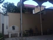 Satılır 6 otaqlı 300 m2 bağ evi 20 yanvar m.